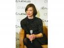 Milla Jovovich w starannym makijażu