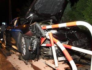 Zmasakrował porsche za kosmiczne pieniądze