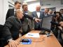 Szef Gazpromu Alexey Miller, Władimir Putin i Gerhard Schroeder podczas otwarcia Gazociągu Północnego