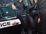 Miniak i seksowne policjantki