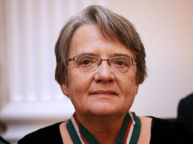Holland oskarża, w PO konsternacja