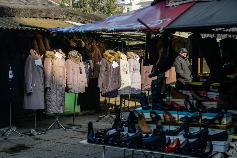 Zdjęcia Kultowy bazar Różyckiego zniknie z mapy Warszawy Jest plan