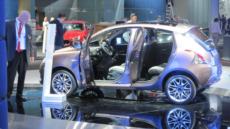 Lancia ypsilon