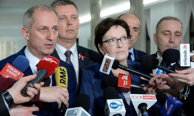 jak Kaczyński zastrzelił opozycję...