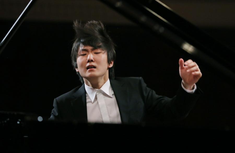 Październik 2015: Seong-Jin Cho laureatem XVII Międzynarodowego Konkursu Pianistycznego im. Fryderyka Chopina