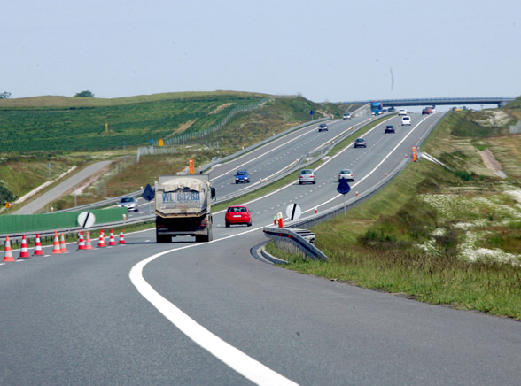 Autostrada A2 skończy się... w lesie